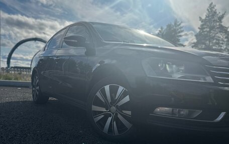 Volkswagen Passat B7, 2011 год, 950 000 рублей, 2 фотография