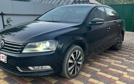 Volkswagen Passat B7, 2011 год, 950 000 рублей, 4 фотография
