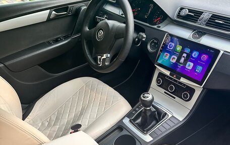 Volkswagen Passat B7, 2011 год, 950 000 рублей, 5 фотография