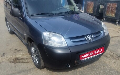 Peugeot Partner II рестайлинг 2, 2011 год, 545 000 рублей, 3 фотография
