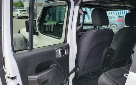 Jeep Wrangler, 2019 год, 3 800 000 рублей, 10 фотография