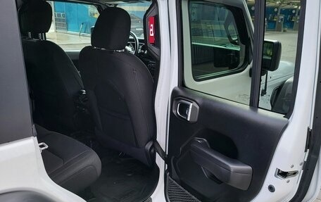 Jeep Wrangler, 2019 год, 3 800 000 рублей, 12 фотография