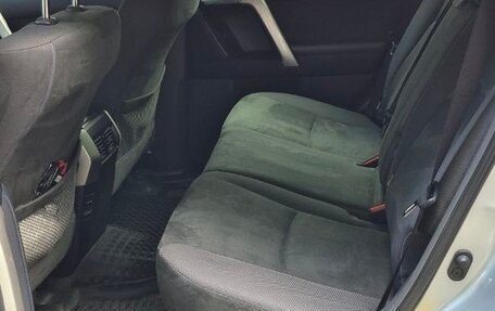 Toyota Land Cruiser Prado 150 рестайлинг 2, 2013 год, 3 000 000 рублей, 8 фотография