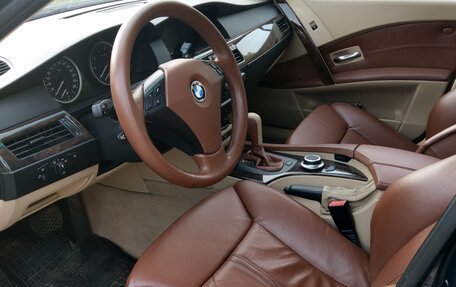 BMW 5 серия, 2003 год, 1 300 000 рублей, 11 фотография