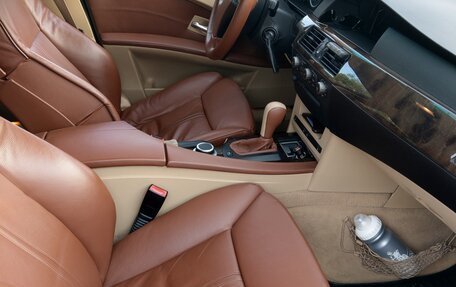 BMW 5 серия, 2003 год, 1 300 000 рублей, 12 фотография