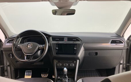 Volkswagen Tiguan II, 2019 год, 2 600 000 рублей, 9 фотография