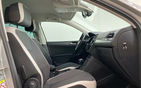 Volkswagen Tiguan II, 2019 год, 2 600 000 рублей, 14 фотография