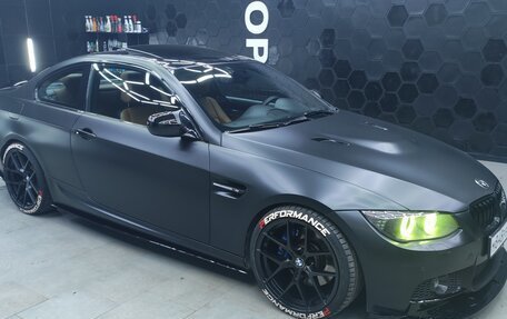 BMW 3 серия, 2010 год, 2 200 000 рублей, 33 фотография