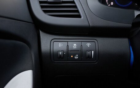 Hyundai Solaris II рестайлинг, 2016 год, 1 038 000 рублей, 10 фотография