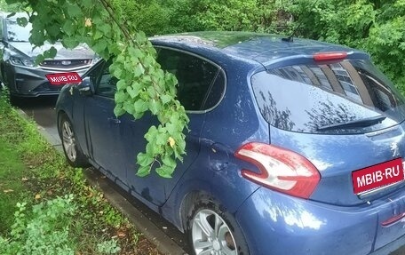 Peugeot 208 II, 2012 год, 530 000 рублей, 1 фотография