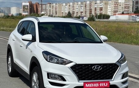 Hyundai Tucson III, 2018 год, 2 300 000 рублей, 1 фотография