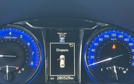 Toyota Camry, 2017 год, 1 950 000 рублей, 12 фотография