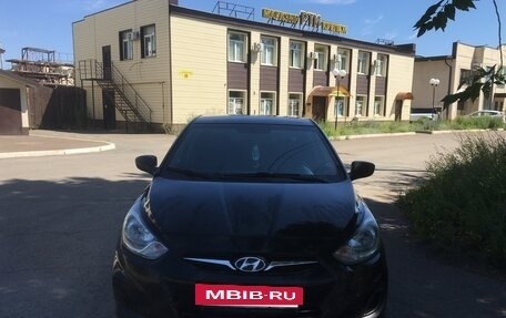 Hyundai Solaris II рестайлинг, 2013 год, 569 000 рублей, 2 фотография