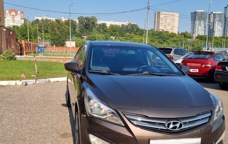 Hyundai Solaris II рестайлинг, 2015 год, 935 000 рублей, 3 фотография