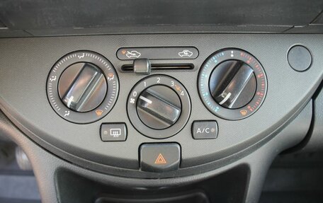 Nissan Note II рестайлинг, 2008 год, 449 000 рублей, 15 фотография