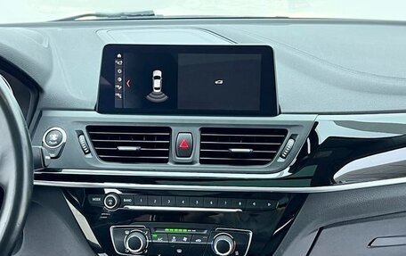 BMW 1 серия, 2020 год, 2 100 000 рублей, 17 фотография