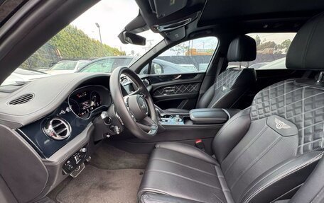 Bentley Bentayga I, 2021 год, 15 700 000 рублей, 7 фотография