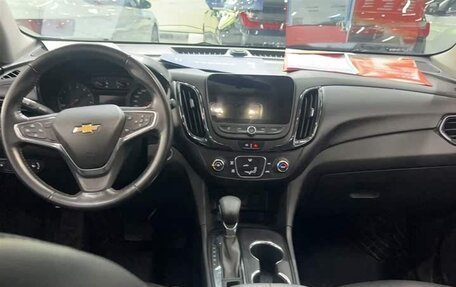 Chevrolet Equinox III, 2022 год, 1 720 080 рублей, 3 фотография