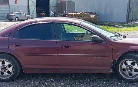 Dodge Stratus II, 2001 год, 250 000 рублей, 7 фотография