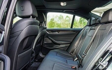 BMW 5 серия, 2022 год, 5 890 000 рублей, 13 фотография