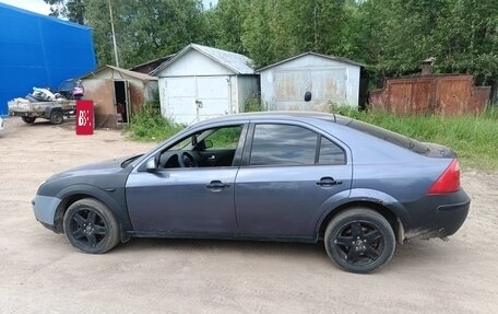 Ford Mondeo III, 2001 год, 150 000 рублей, 2 фотография