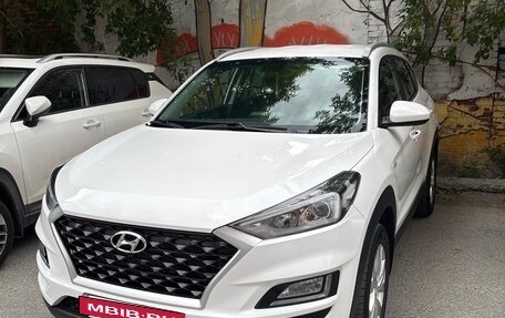 Hyundai Tucson III, 2018 год, 2 300 000 рублей, 24 фотография