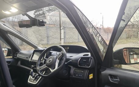 Nissan Serena IV, 2019 год, 1 650 000 рублей, 9 фотография