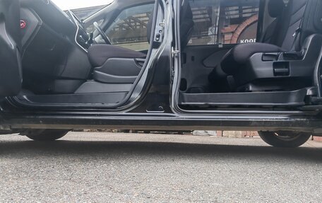 Nissan Serena IV, 2019 год, 1 650 000 рублей, 15 фотография