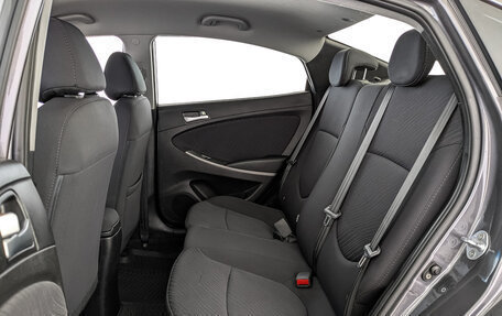 Hyundai Solaris II рестайлинг, 2014 год, 1 050 000 рублей, 18 фотография