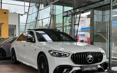Mercedes-Benz S-Класс AMG, 2025 год, 29 690 000 рублей, 3 фотография