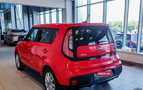 KIA Soul II рестайлинг, 2017 год, 1 368 000 рублей, 7 фотография