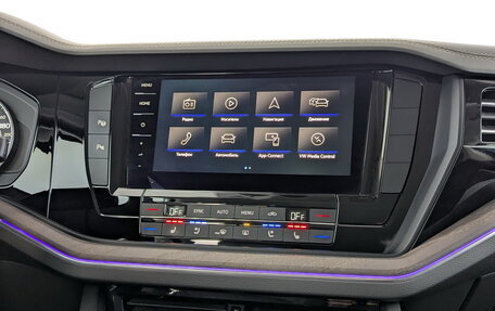 Volkswagen Touareg III, 2021 год, 6 650 000 рублей, 15 фотография