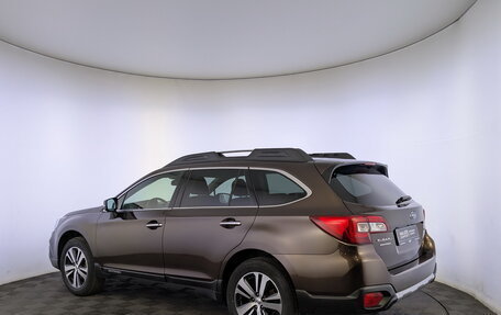 Subaru Outback IV рестайлинг, 2018 год, 2 850 000 рублей, 7 фотография