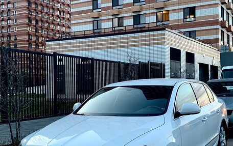 Skoda Superb III рестайлинг, 2014 год, 999 999 рублей, 1 фотография