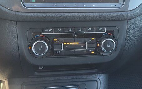 Volkswagen Tiguan I, 2012 год, 1 500 000 рублей, 12 фотография