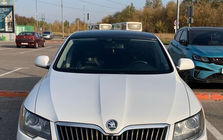 Skoda Superb III рестайлинг, 2014 год, 999 999 рублей, 2 фотография