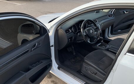 Skoda Superb III рестайлинг, 2014 год, 999 999 рублей, 10 фотография