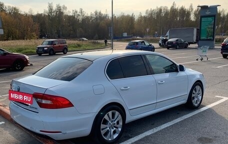 Skoda Superb III рестайлинг, 2014 год, 999 999 рублей, 7 фотография