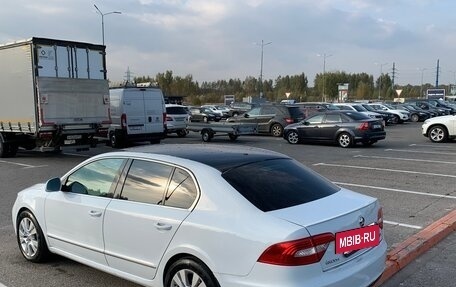 Skoda Superb III рестайлинг, 2014 год, 999 999 рублей, 5 фотография