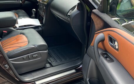 Infiniti QX56, 2011 год, 2 300 000 рублей, 14 фотография