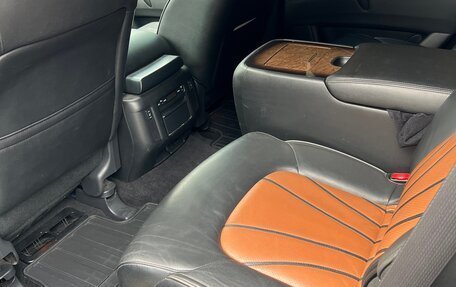 Infiniti QX56, 2011 год, 2 300 000 рублей, 16 фотография