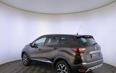 Renault Kaptur I рестайлинг, 2018 год, 1 500 000 рублей, 7 фотография