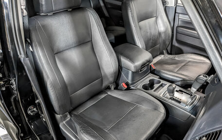 Mitsubishi Pajero IV, 2011 год, 1 980 000 рублей, 24 фотография