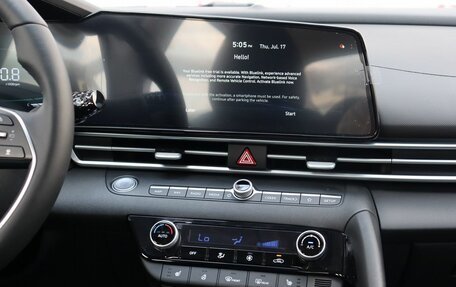 Hyundai Elantra, 2024 год, 2 480 000 рублей, 13 фотография