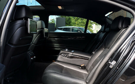 BMW 7 серия, 2013 год, 1 997 000 рублей, 9 фотография