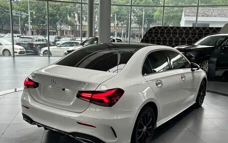 Mercedes-Benz A-Класс, 2022 год, 1 580 045 рублей, 3 фотография