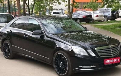 Mercedes-Benz E-Класс, 2010 год, 2 200 000 рублей, 1 фотография