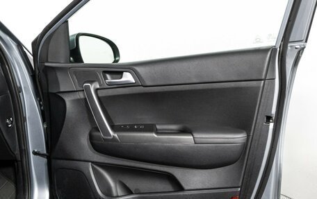 KIA Sportage IV рестайлинг, 2022 год, 2 499 700 рублей, 29 фотография