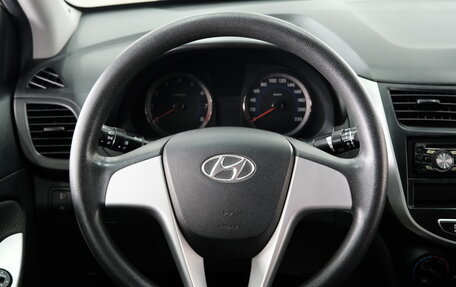 Hyundai Solaris II рестайлинг, 2011 год, 749 000 рублей, 11 фотография