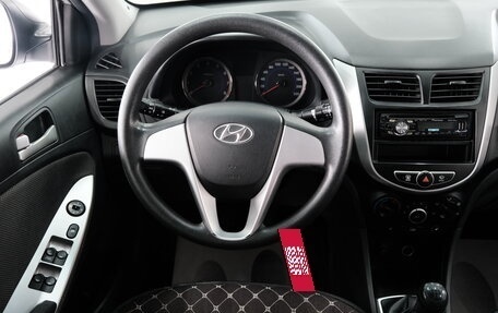 Hyundai Solaris II рестайлинг, 2011 год, 749 000 рублей, 10 фотография